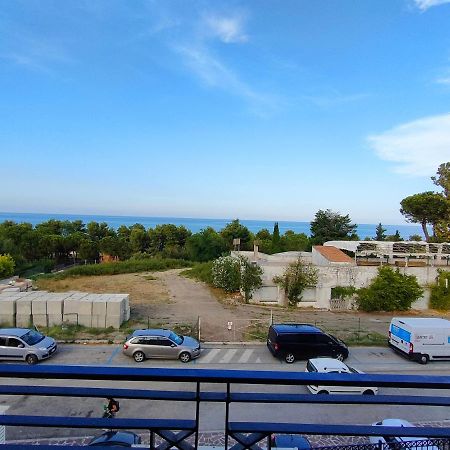 Appartamento Con Piscina Green Bay Village Pineto Zewnętrze zdjęcie