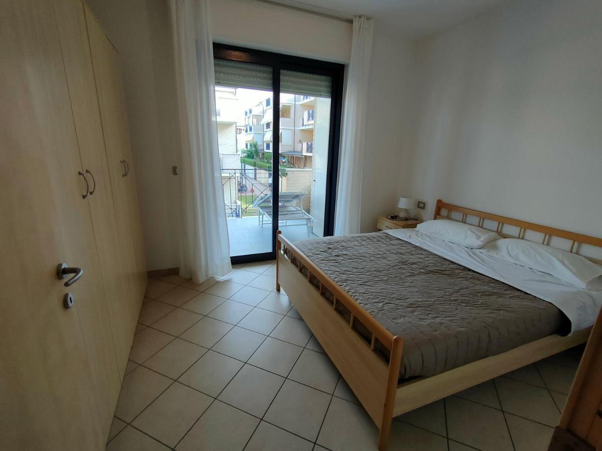 Appartamento Con Piscina Green Bay Village Pineto Zewnętrze zdjęcie